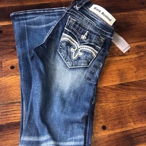 SOLD 🚫 NTW! Rock revival size 25🔅